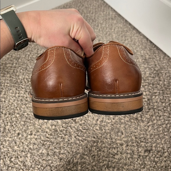 Madden | Men’s Brown Lace Up Dress Shoe - Picture 5 of 10